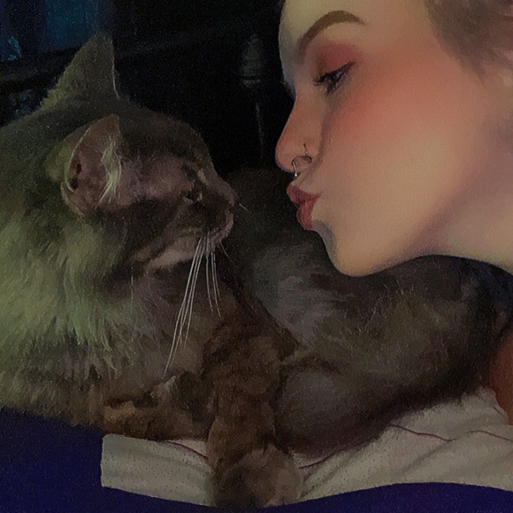 Meet your Posher, Bethany - Picture 7 of 7